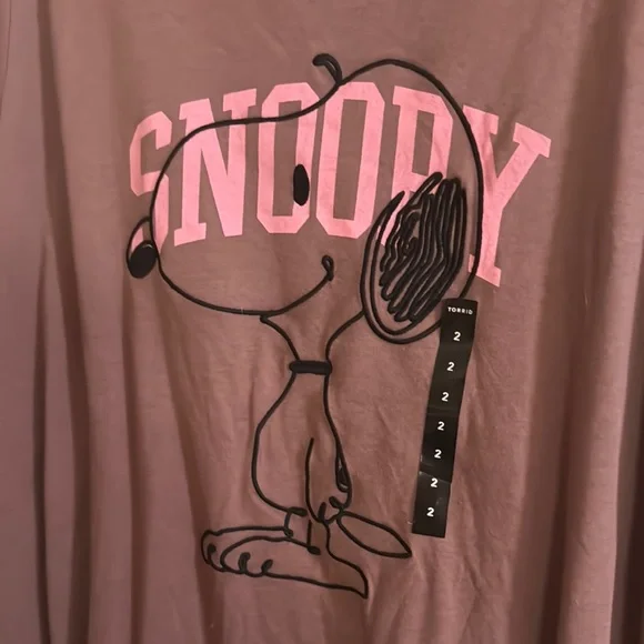 Torrid Snoopy Graphic Tee in Rose - Picture 4 of 4